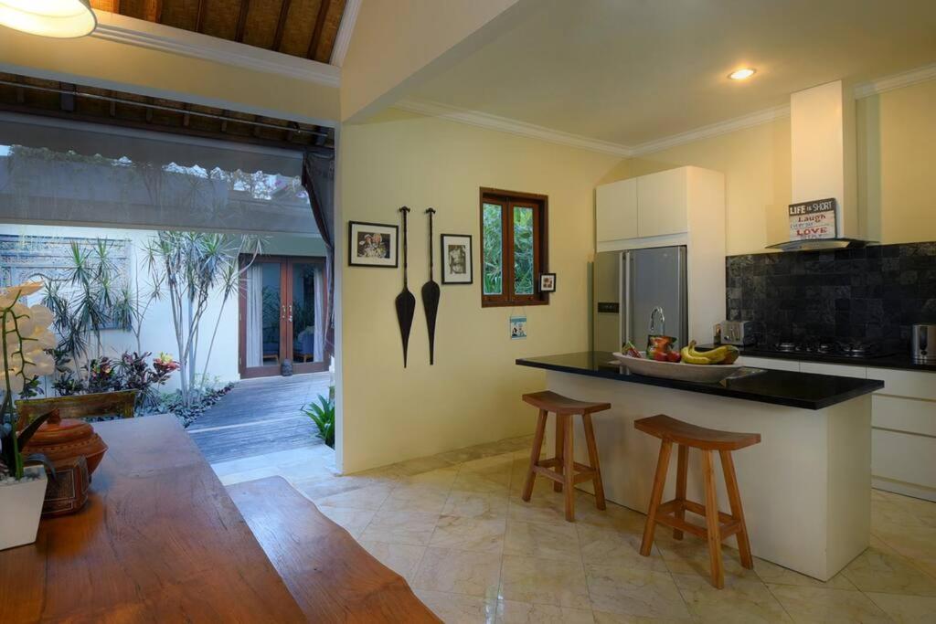 Tropical Oasis, Villa Mimba Sanur Kültér fotó